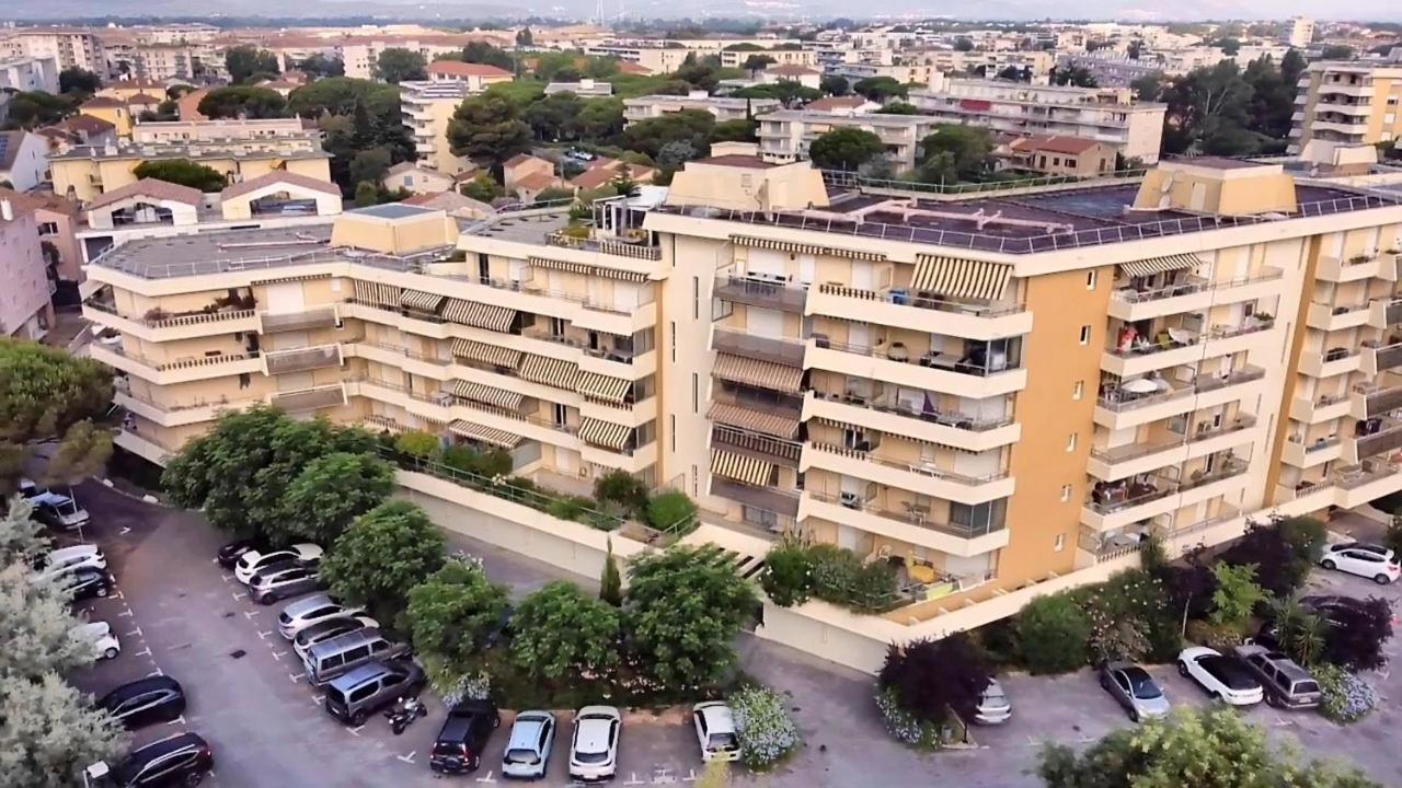 Residence La Miougrano Frejus Plage Экстерьер фото